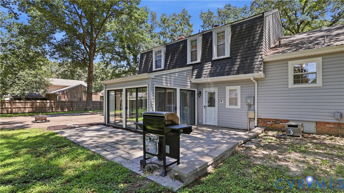 11430 Marsden Road Chester, VA 23831 - Photo 33 of 33 Expansive patio featuring paver stones with direct