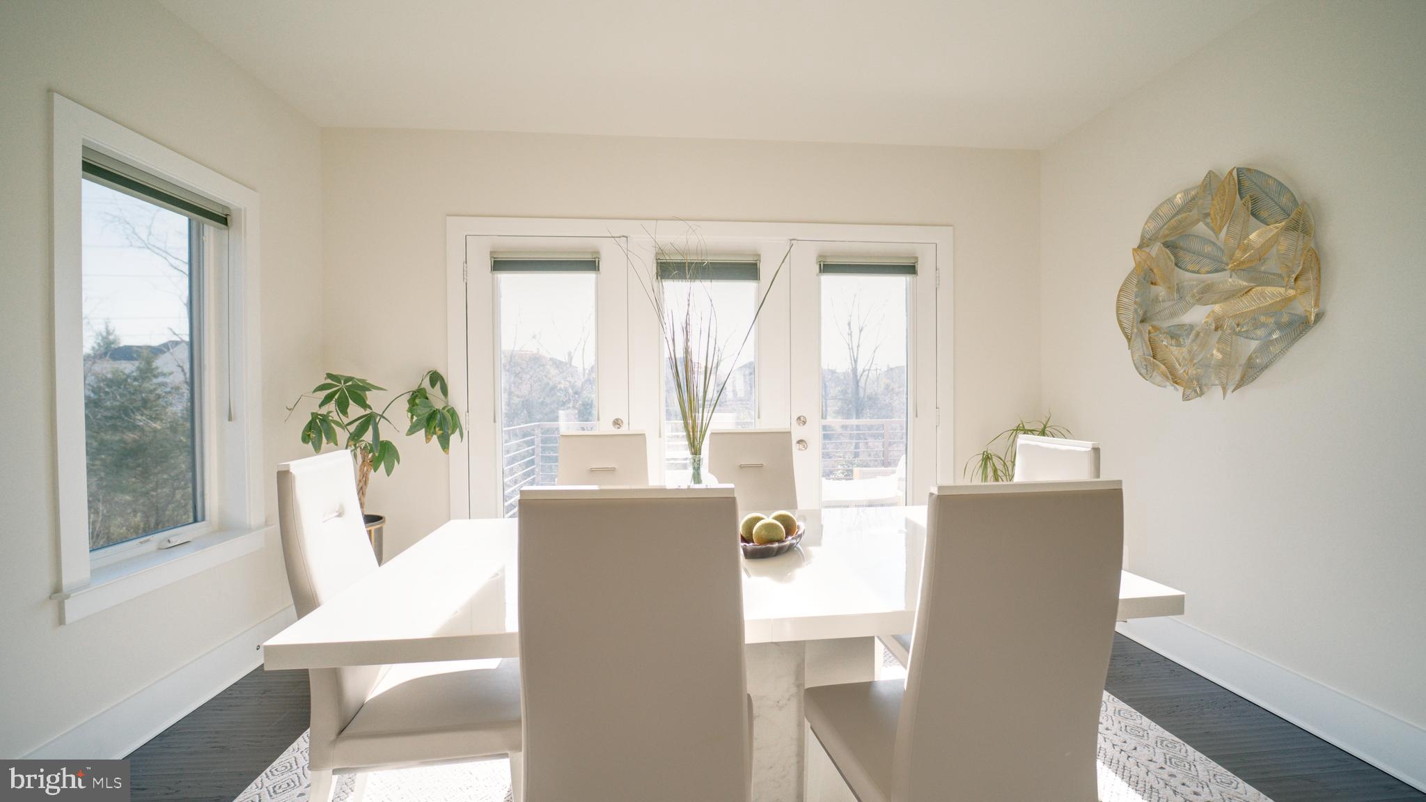 20062 Old Line Terrace Ashburn, VA 20147 - Photo 19 of 79 Dining Room