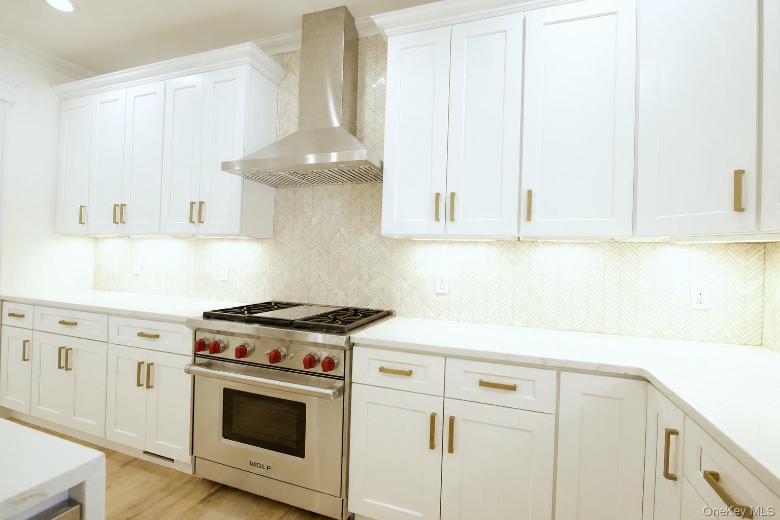 1320 R Street Elmont, NY 11003 - Photo 8 of 33