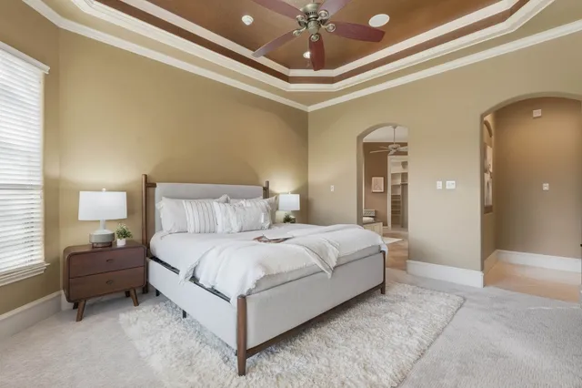 $820,000 | 8110 Hideaway Lake Circle, Spring, TX 77389