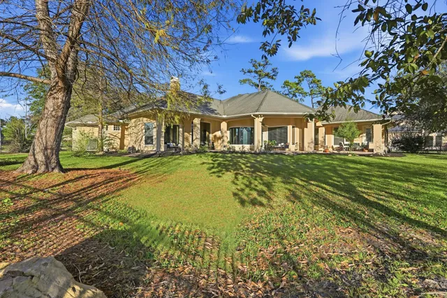 $820,000 | 8110 Hideaway Lake Circle, Spring, TX 77389