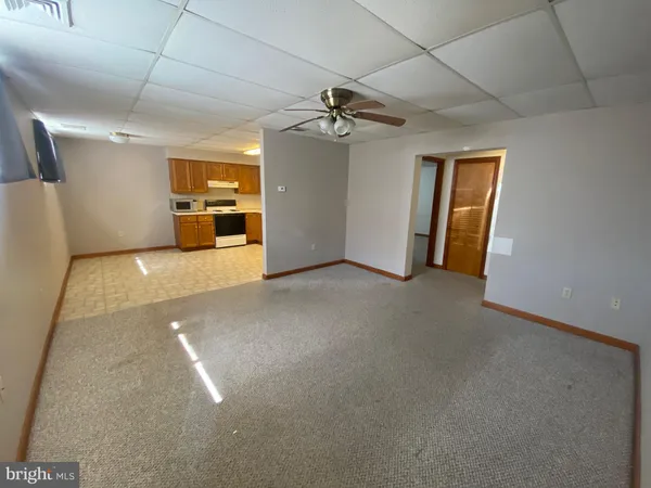 $995 | 1312 Clay Avenue, Unit CB, Dunmore, PA 18510