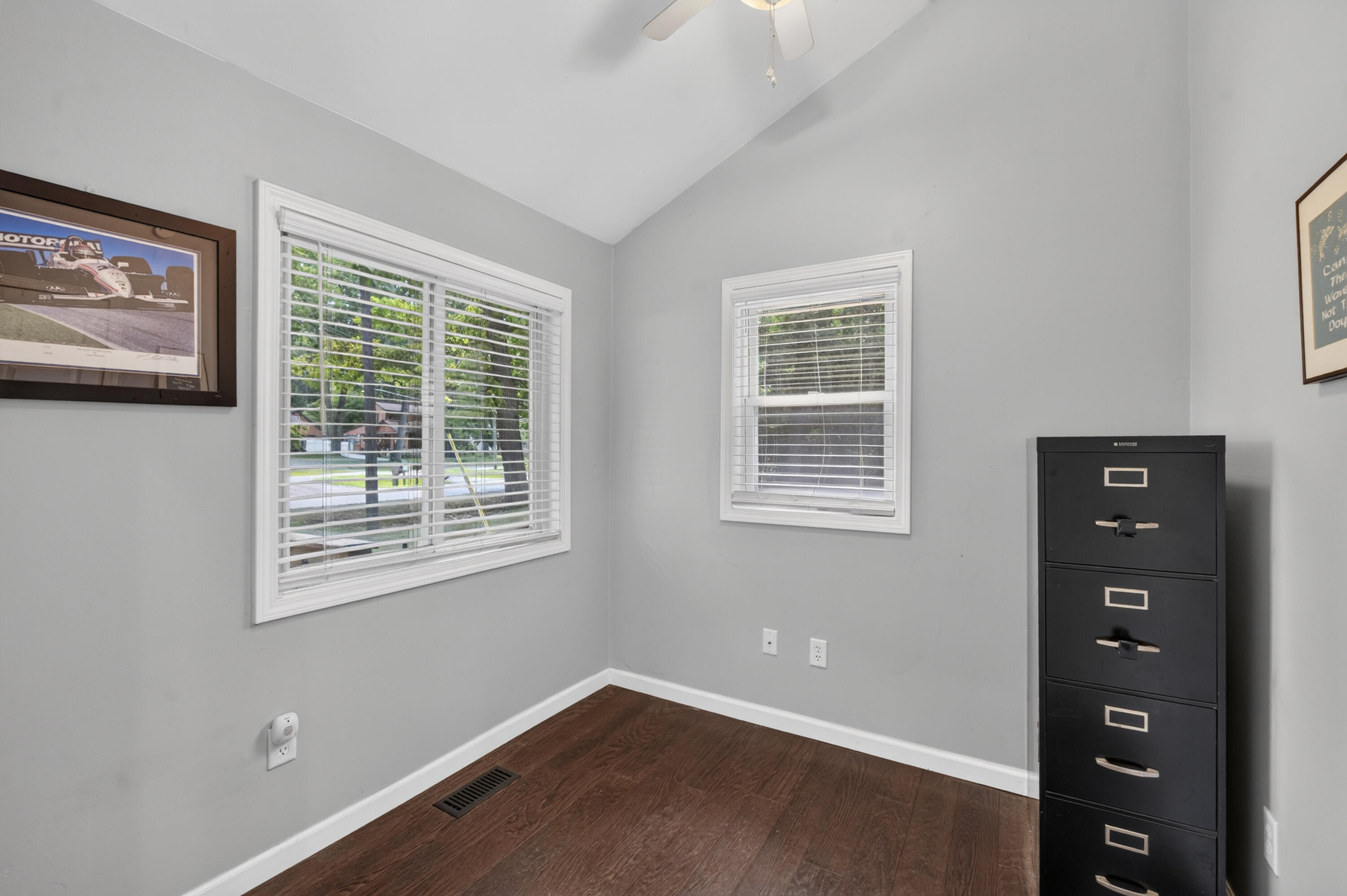 571 Crescent Lake Road Waterford, MI 48327 - Photo 19 of 23 25-571-Crescent-Lake-Rd-Waterford-Townsh