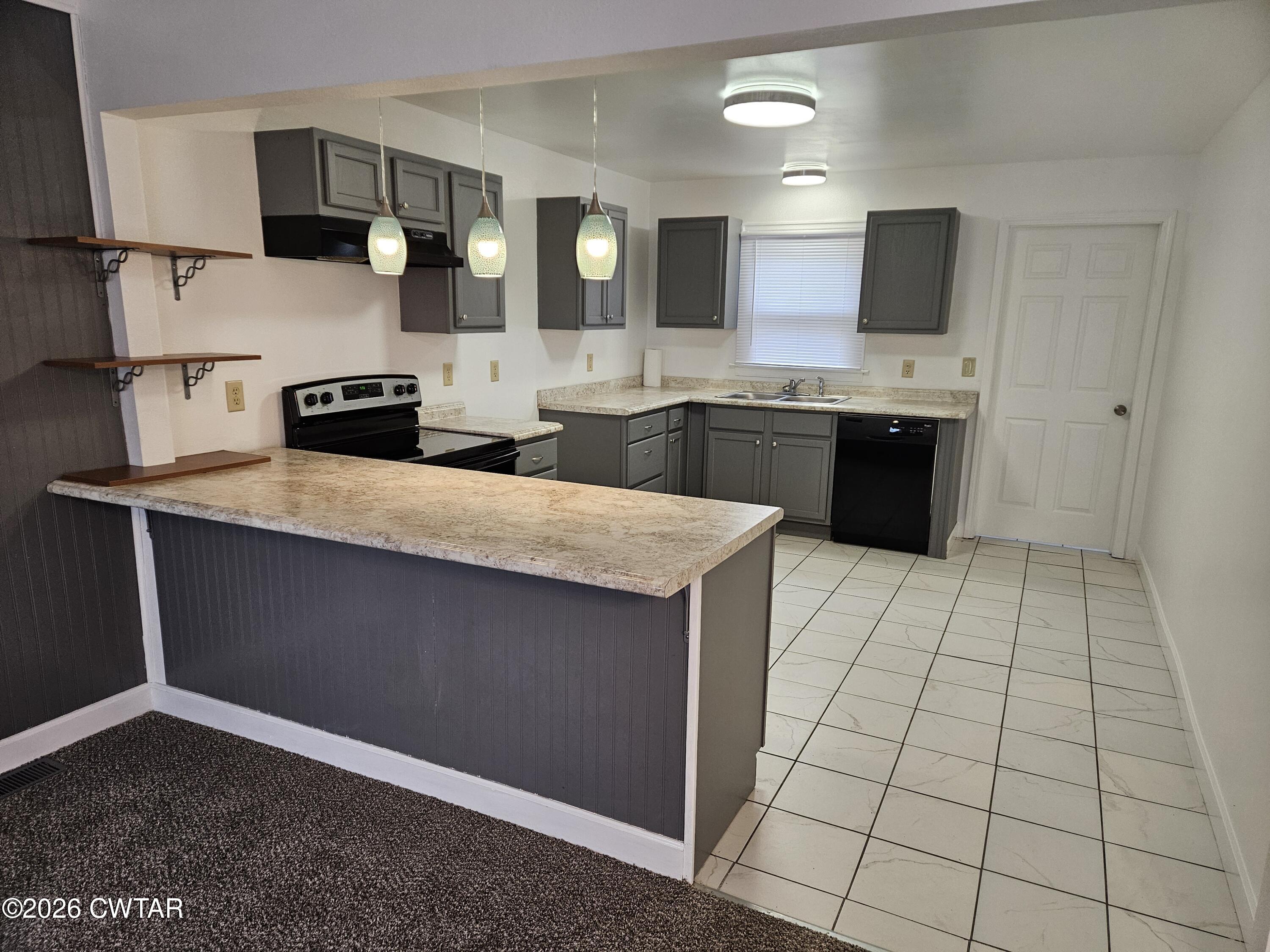 2016 Elliott Street Humboldt, TN 38343 - Photo 4 of 14 20260309_103416
