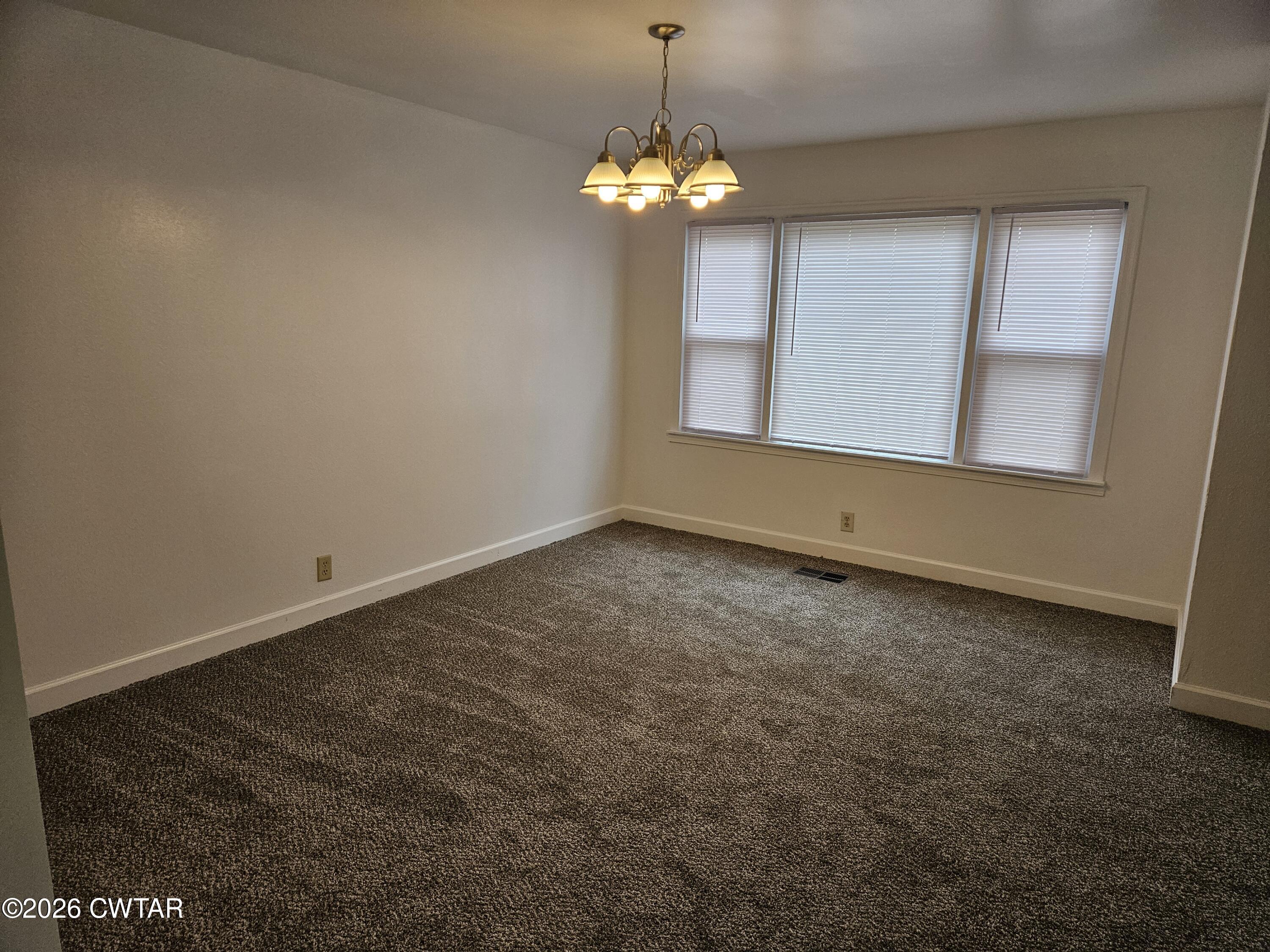 2016 Elliott Street Humboldt, TN 38343 - Photo 5 of 14 20260309_103340