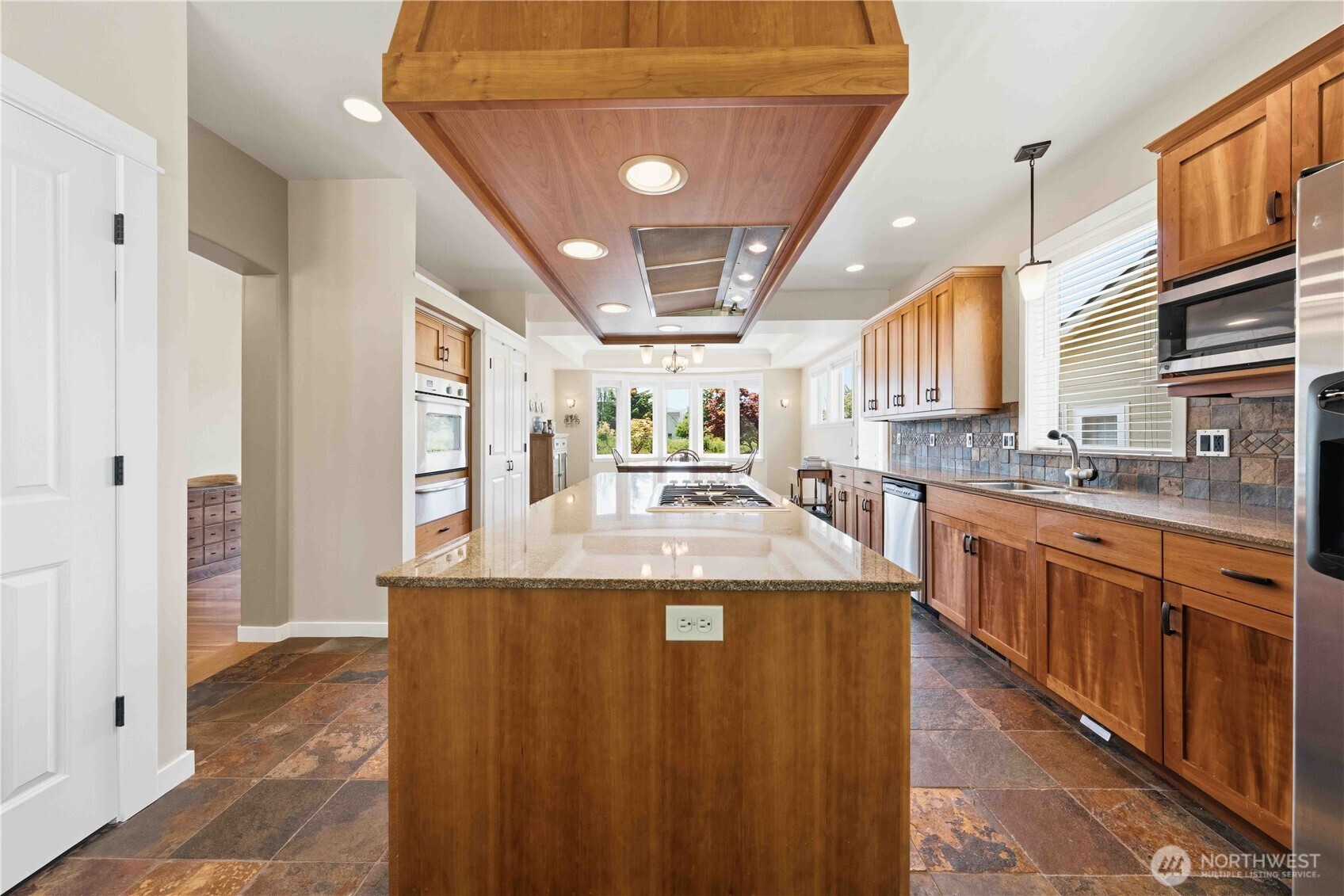 811 Medsker Road Sequim, WA 98382 - Photo 12 of 40
