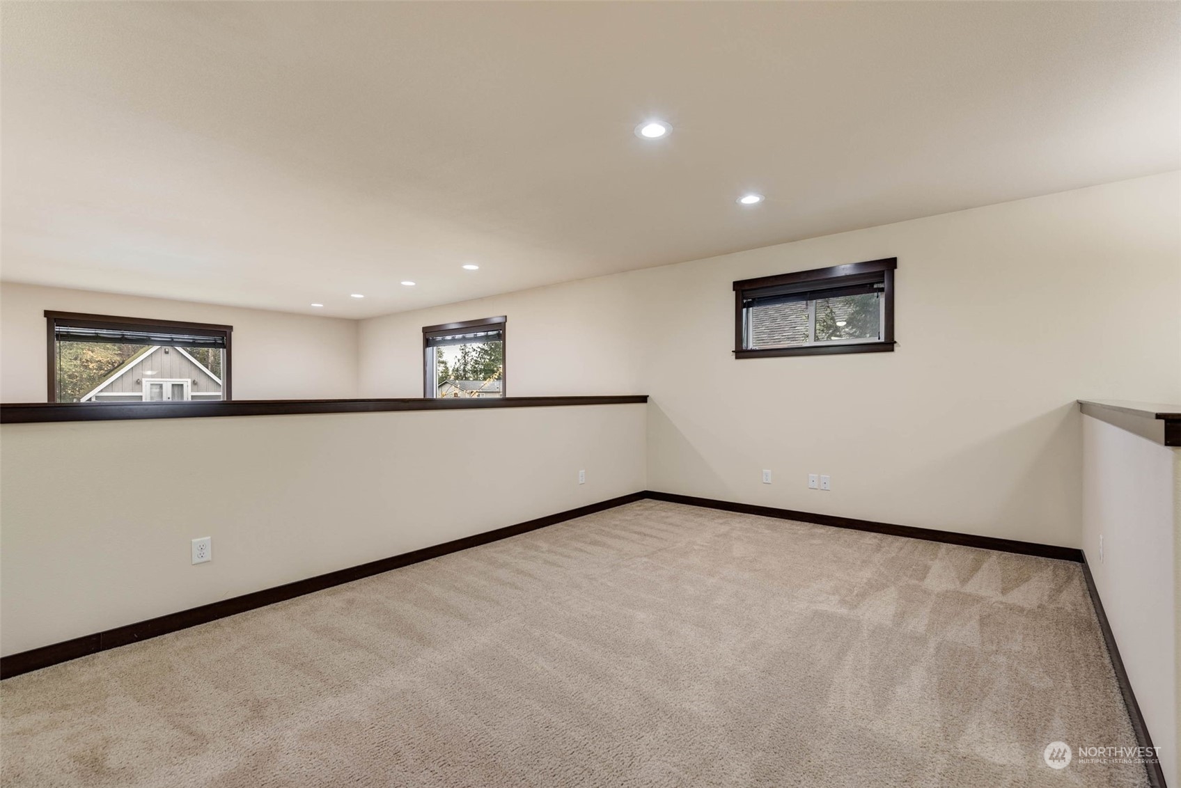 448 Barry Loop Mount Vernon, WA 98274 - Photo 20 of 40 a view of a livingroom with furniture