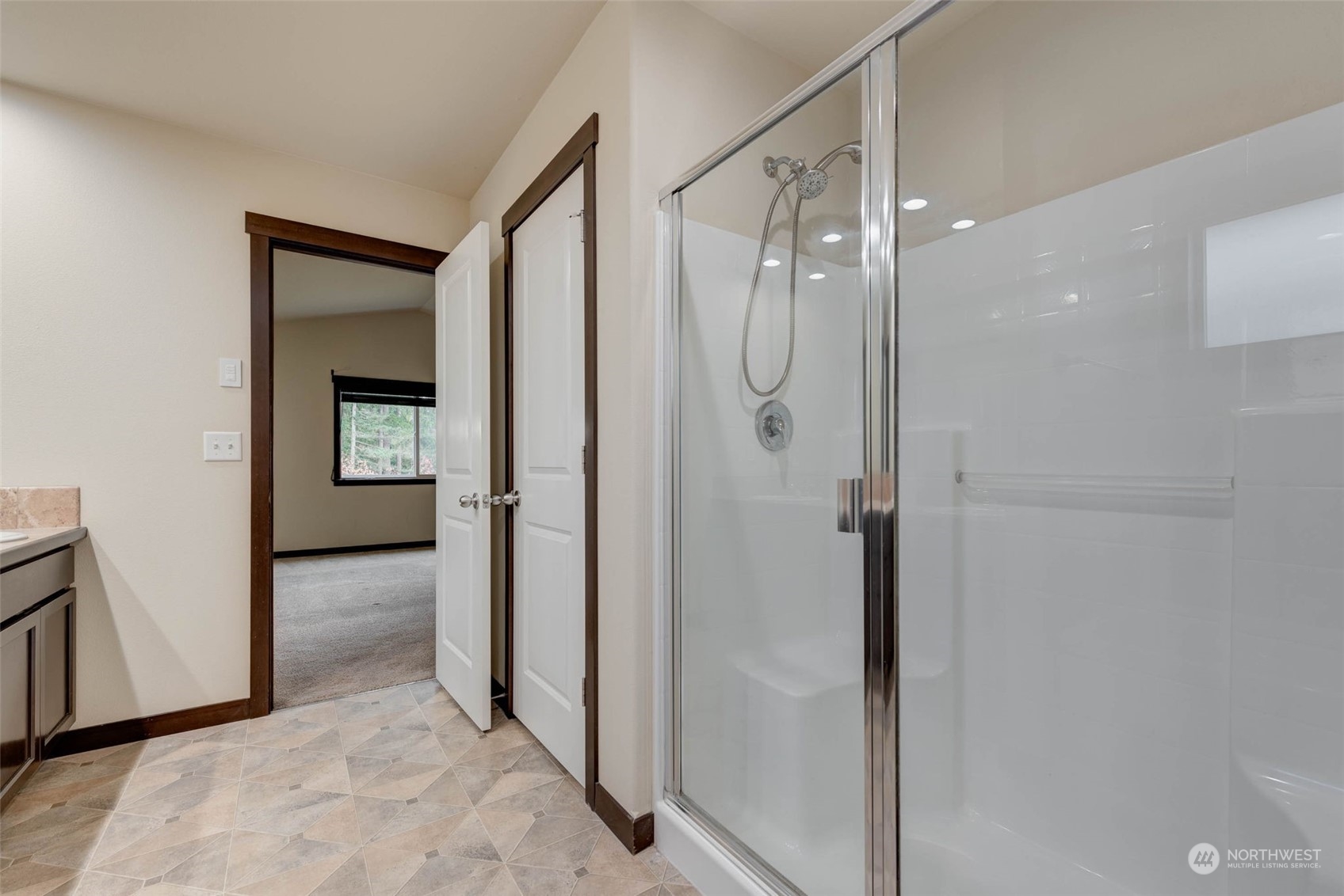 448 Barry Loop Mount Vernon, WA 98274 - Photo 28 of 40 a view of a bathroom from a hallway