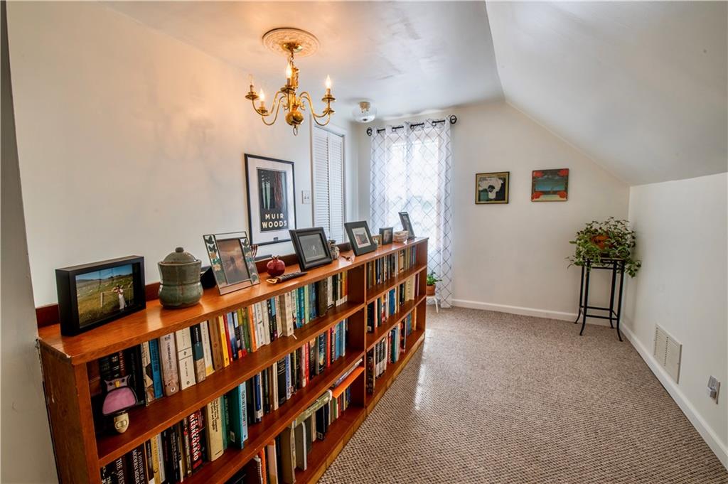 7635 Hayworth Road Indianapolis, IN 46221 - Photo 16 of 20 Gallery Image 16