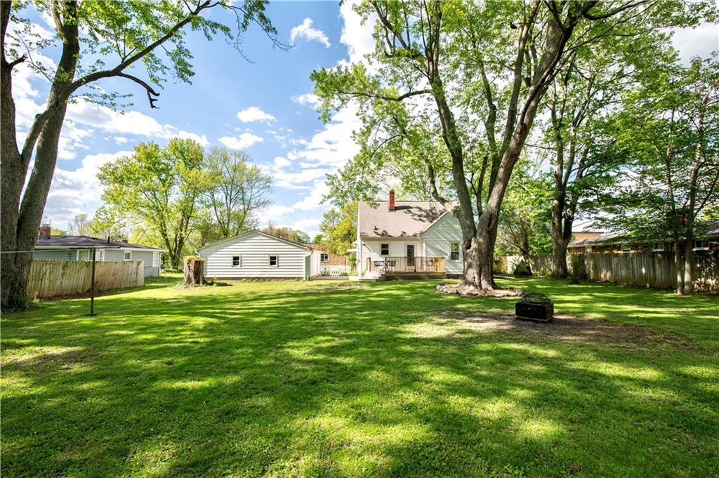 7635 Hayworth Road Indianapolis, IN 46221 - Photo 19 of 20 Gallery Image 19