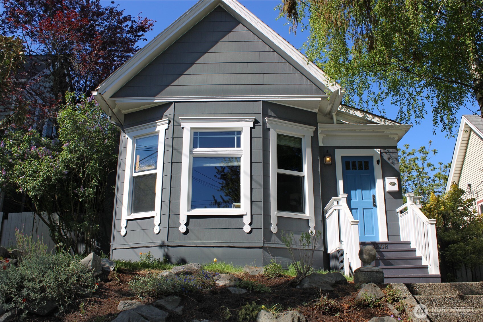 2208 East John Street Seattle, WA 98112 - Photo 1 of 34