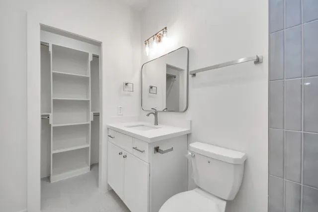 $739,000 | 4819 Austin Street, Unit B, Houston, TX 77004