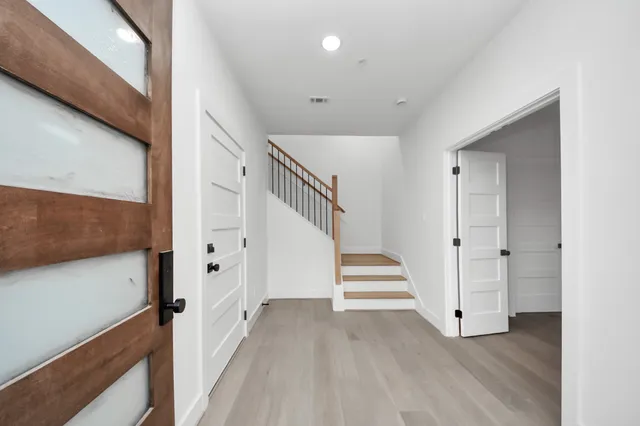 $739,000 | 4819 Austin Street, Unit B, Houston, TX 77004