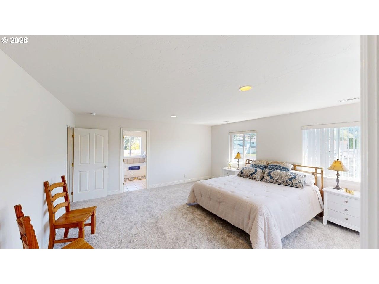 714 Pioneer Road, Unit B4 Brookings, OR 97415 - Photo 15 of 35 Bedroom, Primary