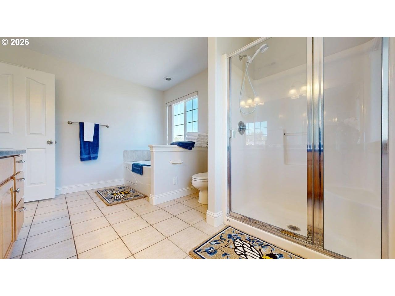 714 Pioneer Road, Unit B4 Brookings, OR 97415 - Photo 21 of 35 Bathroom, Attached