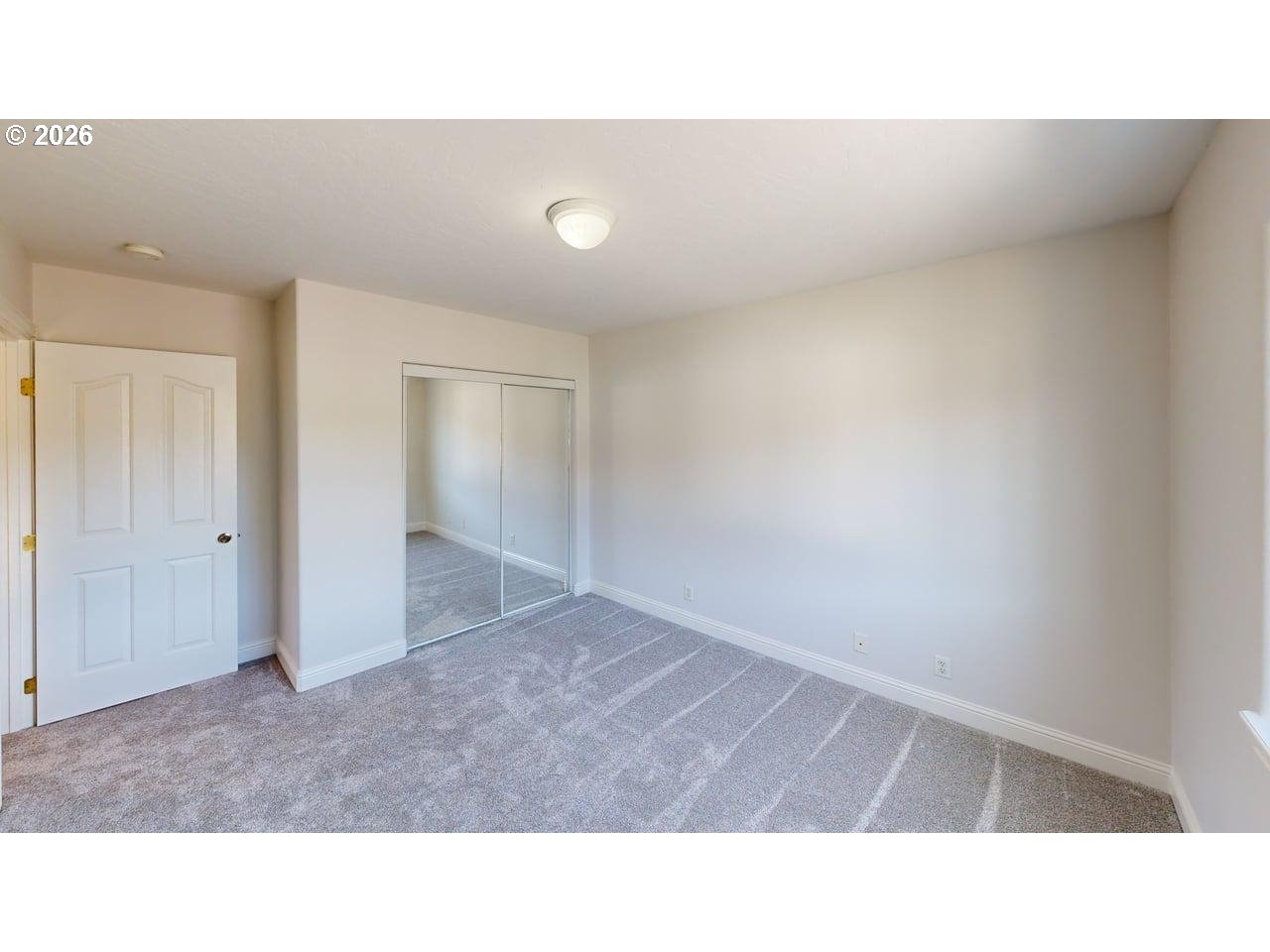 714 Pioneer Road, Unit B4 Brookings, OR 97415 - Photo 22 of 35 Bedroom
