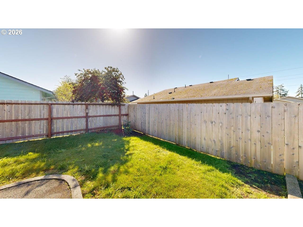 714 Pioneer Road, Unit B4 Brookings, OR 97415 - Photo 30 of 35 Yard