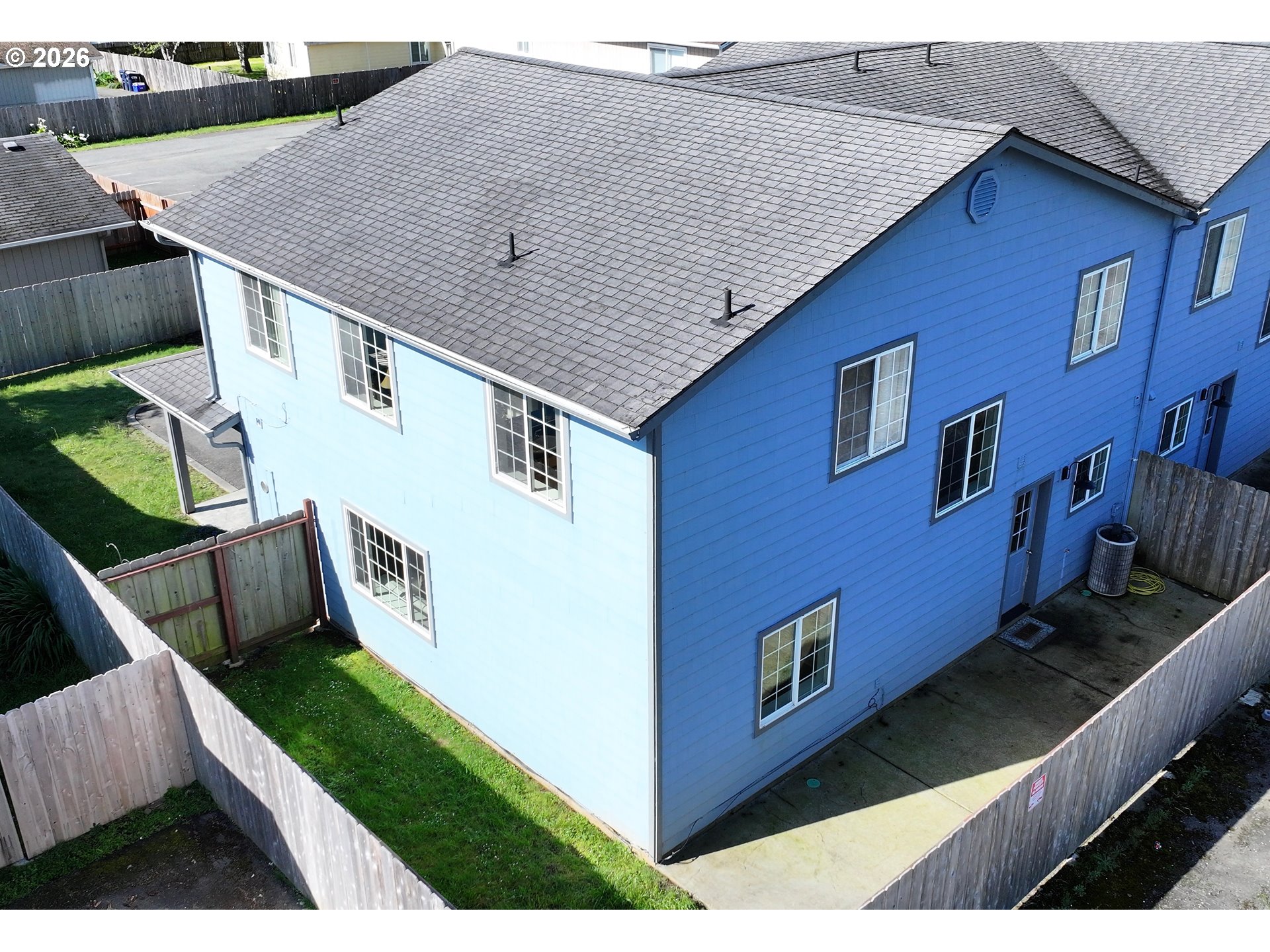 714 Pioneer Road, Unit B4 Brookings, OR 97415 - Photo 32 of 35 Yard