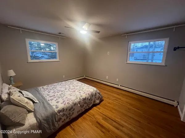 $2,200 | 94 Church Avenue, Mount Pocono, PA 18344