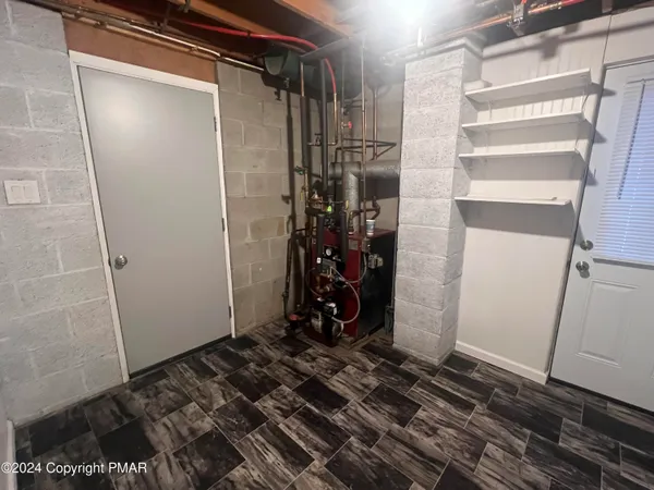 $2,200 | 94 Church Avenue, Mount Pocono, PA 18344