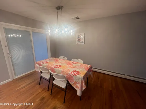 $2,200 | 94 Church Avenue, Mount Pocono, PA 18344