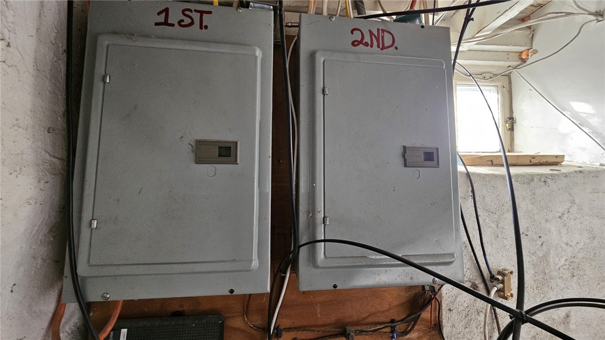 43 Summit Street Woonsocket, RI 02895 - Photo 5 of 7