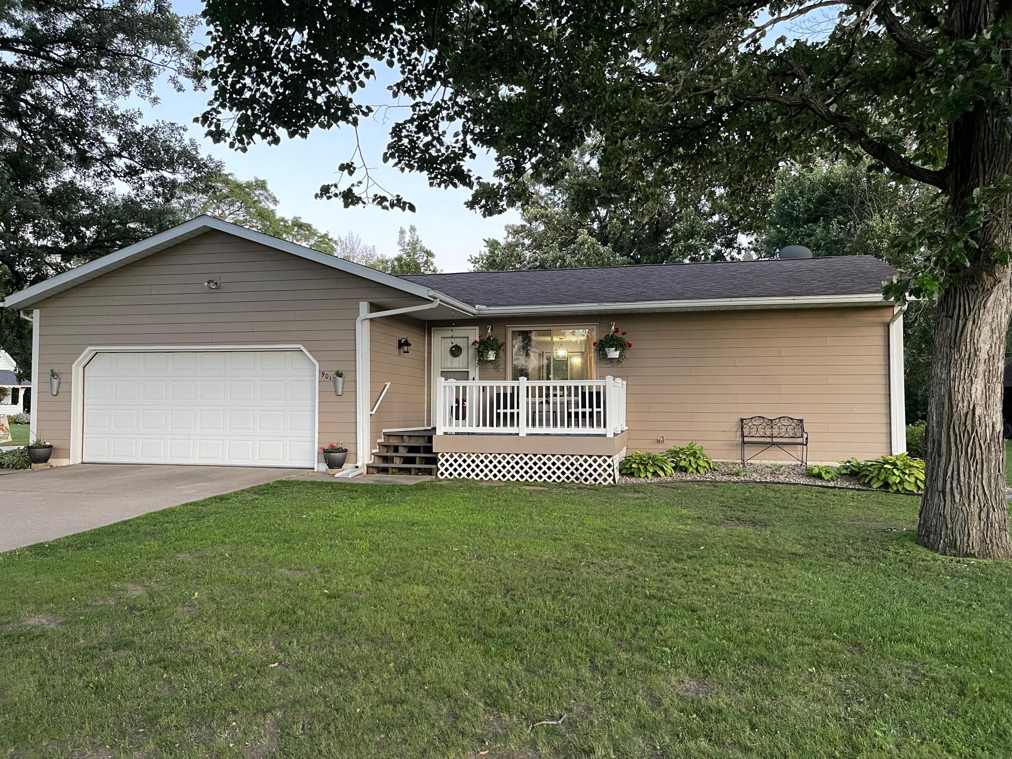 901 22nd Avenue Southwest Austin, MN 55912 - Photo 6 of 57