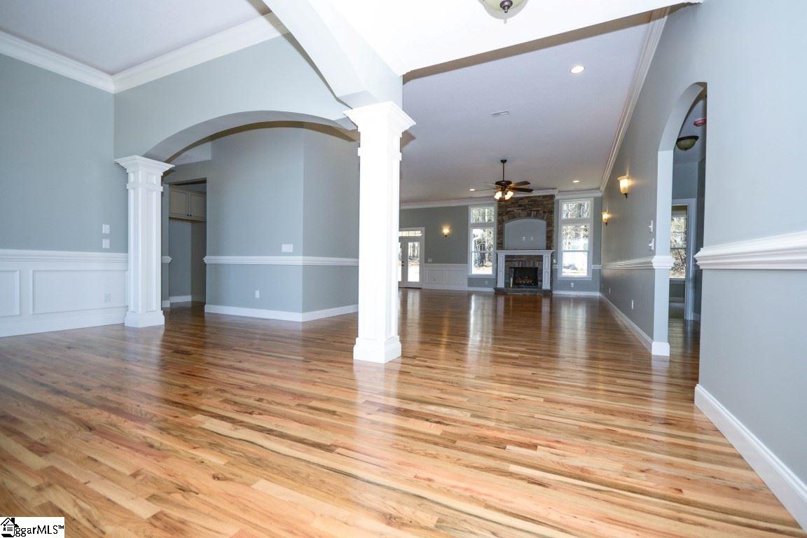 2025 Holly Springs Road Inman, SC 29349 - Photo 3 of 24