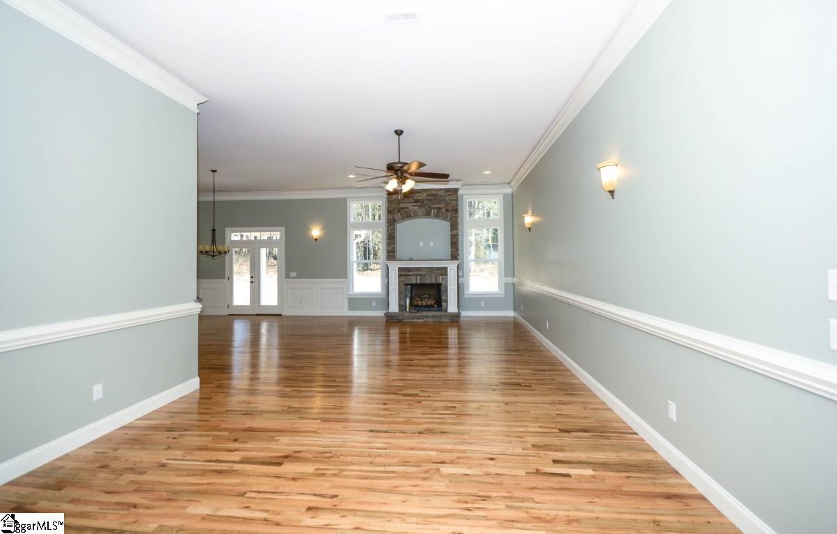 2025 Holly Springs Road Inman, SC 29349 - Photo 4 of 24
