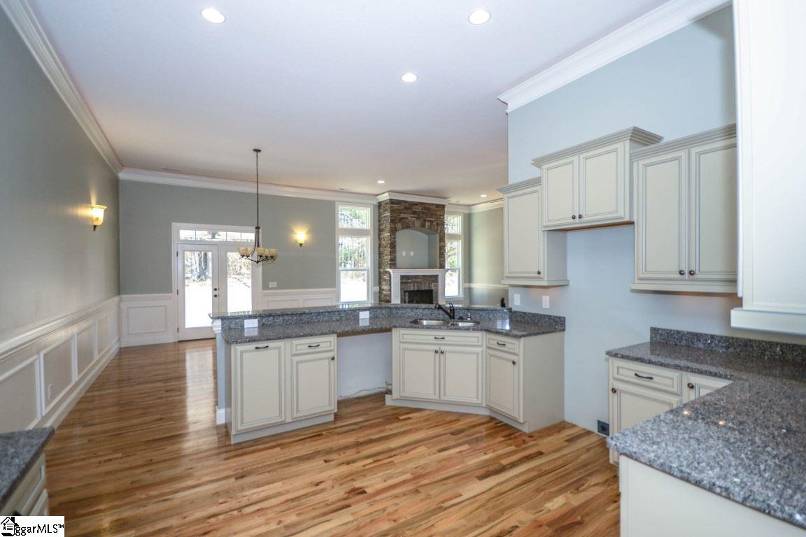 2025 Holly Springs Road Inman, SC 29349 - Photo 6 of 24