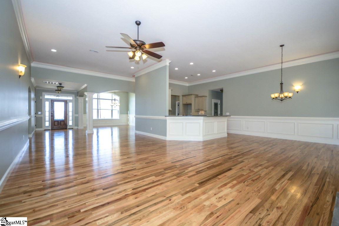 2025 Holly Springs Road Inman, SC 29349 - Photo 8 of 24