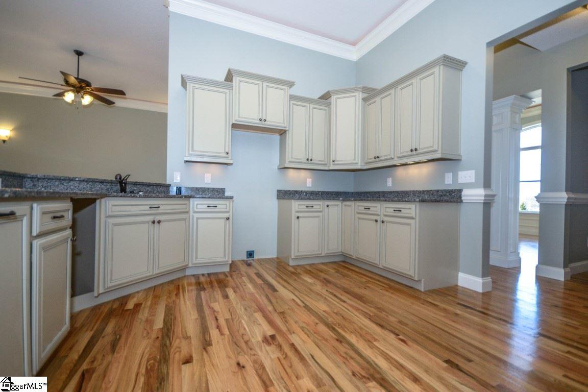 2025 Holly Springs Road Inman, SC 29349 - Photo 10 of 24