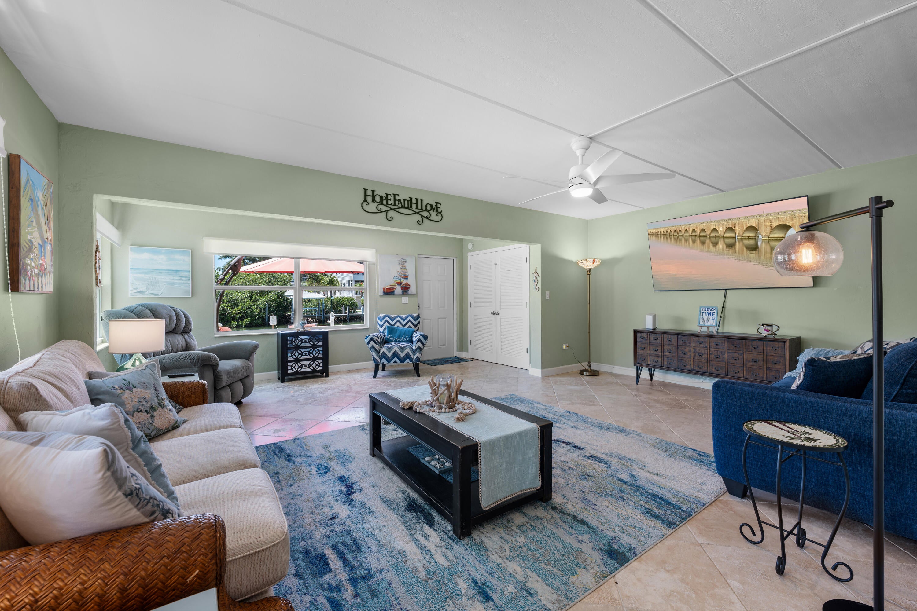591 Sombrero Beach Road, Unit 1B Marathon, FL 33050 - Photo 4 of 31 Gallery Image 4