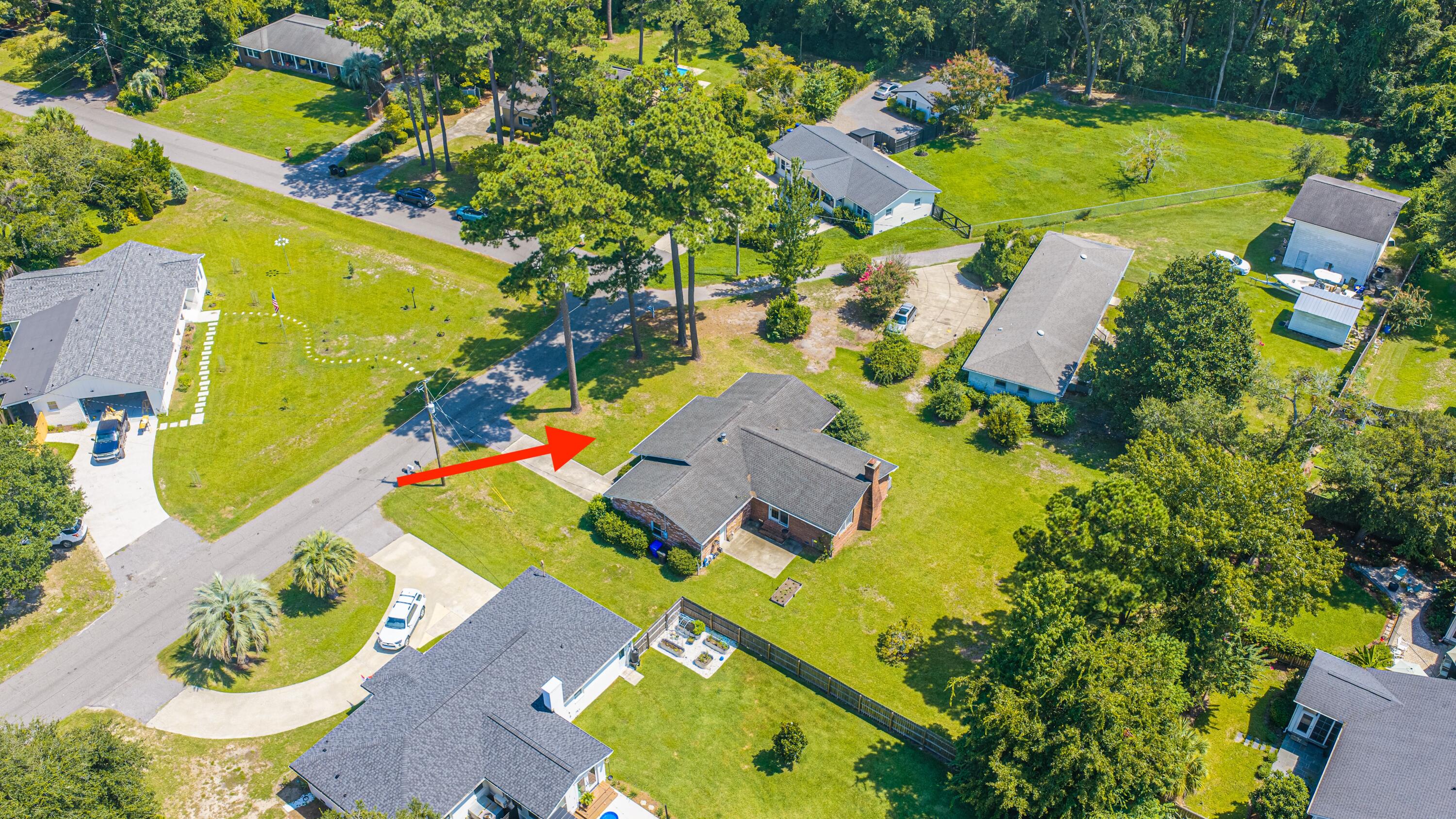 1259 Robin Road Mount Pleasant, SC 29464 - Photo 47 of 85 1259 Robin Road