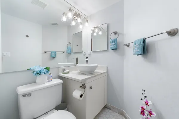 $227,950 | 841 Southwest South River Drive, Unit 205, Stuart, FL 34997