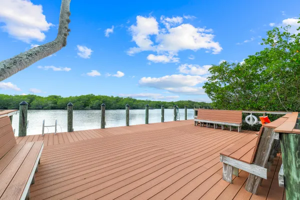 $227,950 | 841 Southwest South River Drive, Unit 205, Stuart, FL 34997