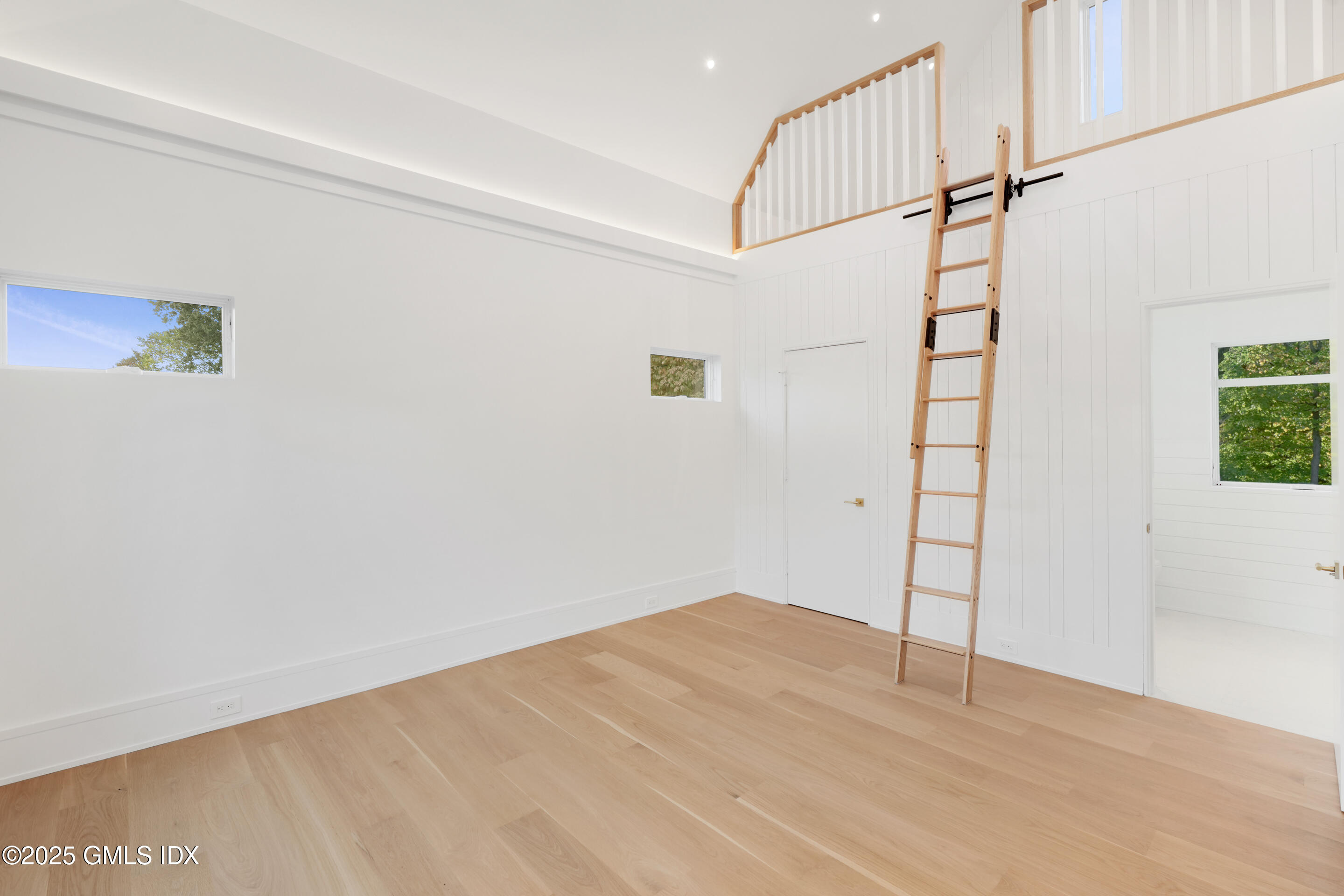 25 Dialstone Lane Riverside, CT 06878 - Photo 18 of 35 Bedroom 1/6