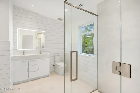 $5,575,000 | 25 Dialstone Lane, Riverside, CT 06878