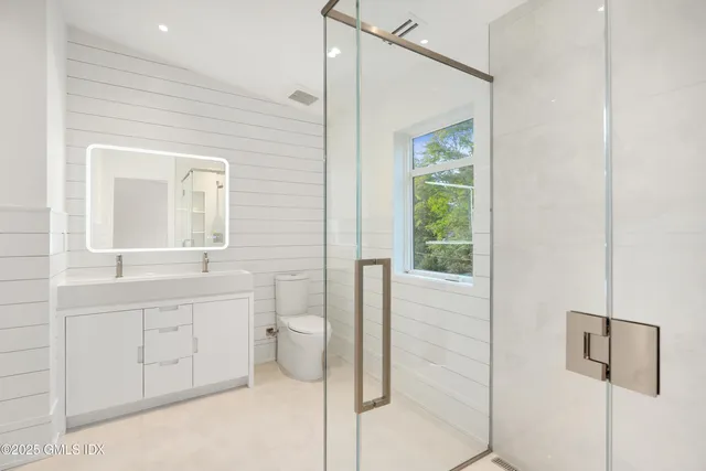 $5,575,000 | 25 Dialstone Lane, Riverside, CT 06878