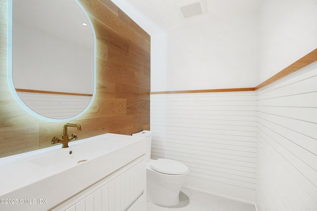 $5,575,000 | 25 Dialstone Lane, Riverside, CT 06878