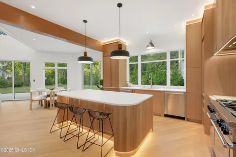 $5,575,000 | 25 Dialstone Lane, Riverside, CT 06878