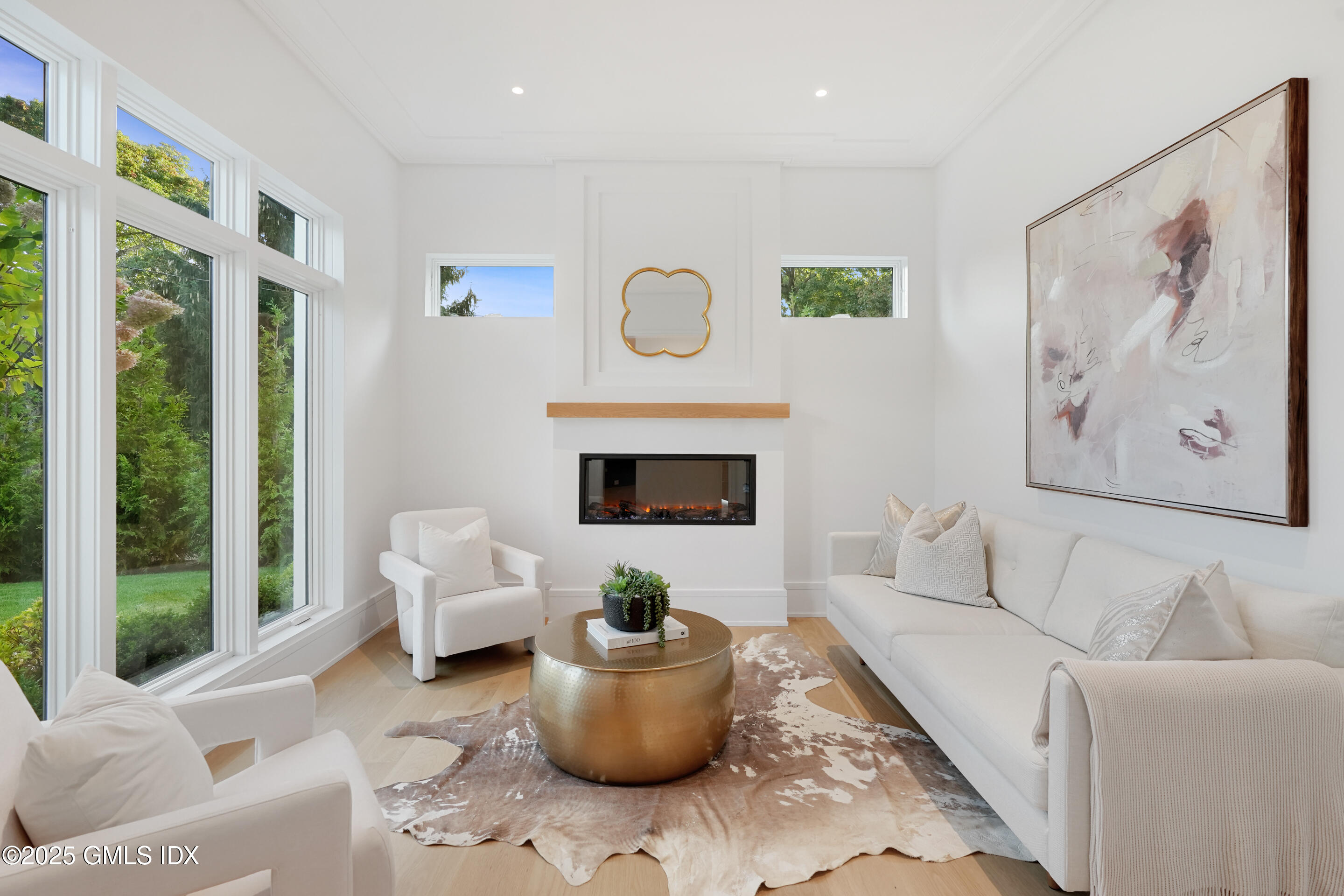 25 Dialstone Lane Riverside, CT 06878 - Photo 10 of 35 Formal Living Room