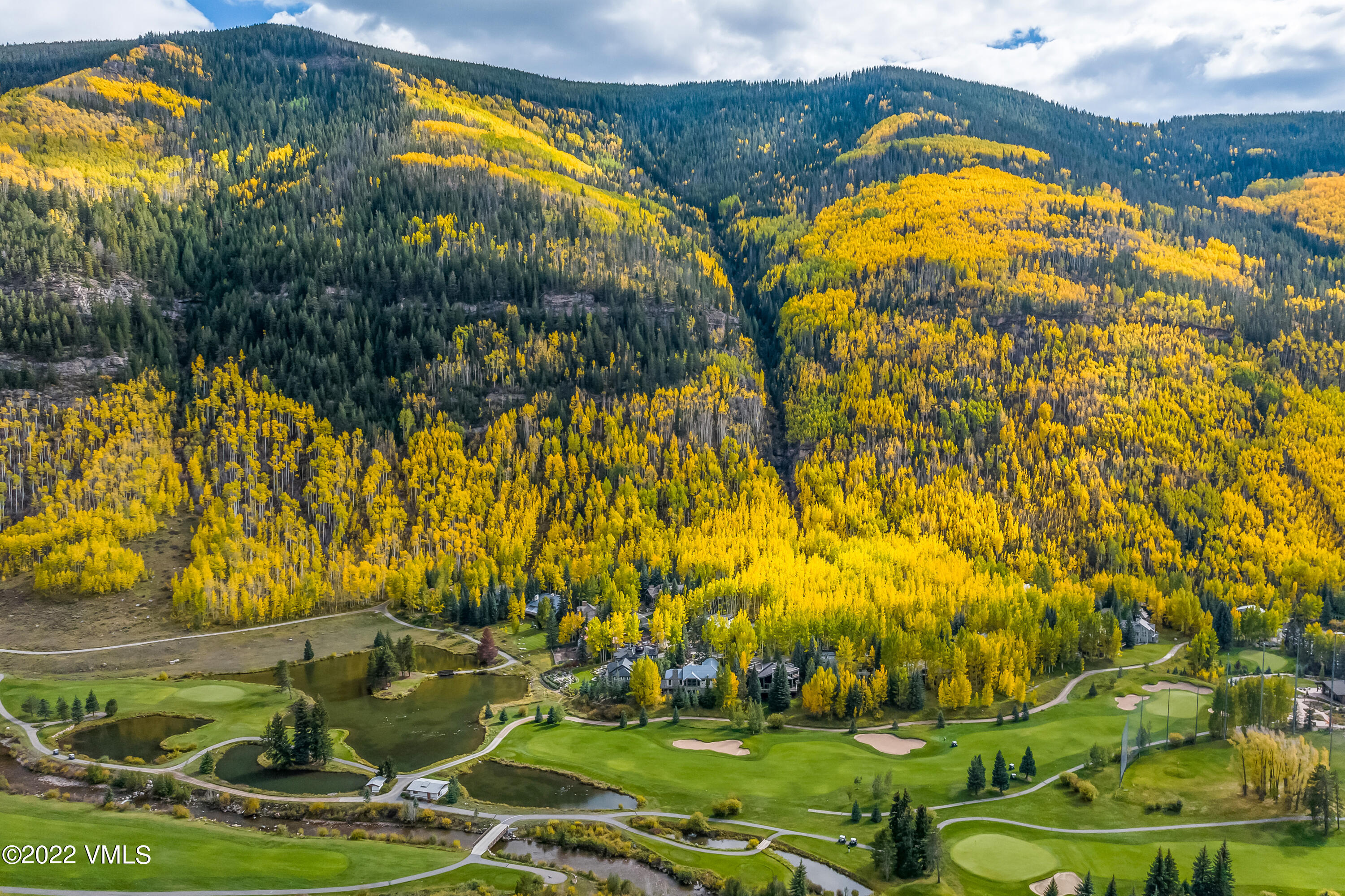 1944 Sunburst Drive, #B Vail, CO 81657 - Photo 15 of 18 11