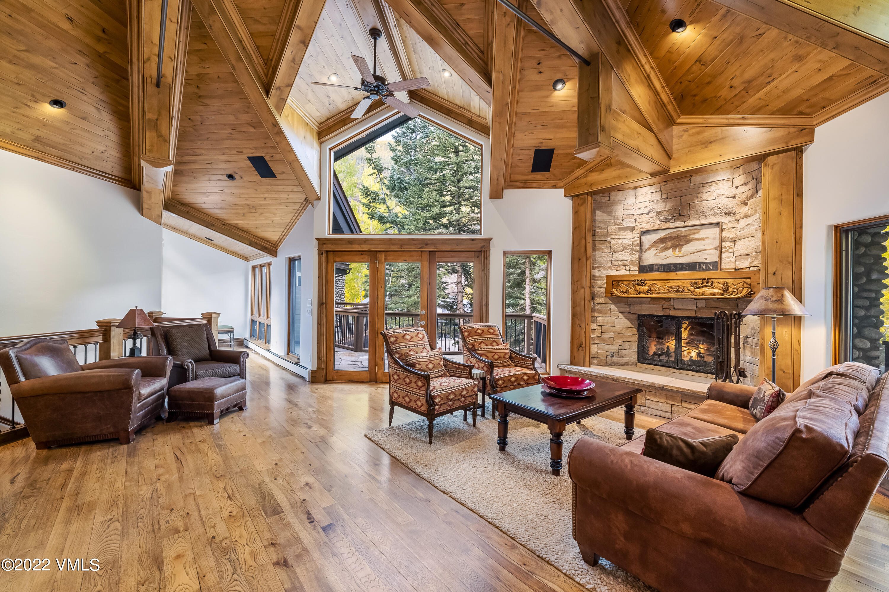 1944 Sunburst Drive, #B Vail, CO 81657 - Photo 4 of 18 4E2A9954_1