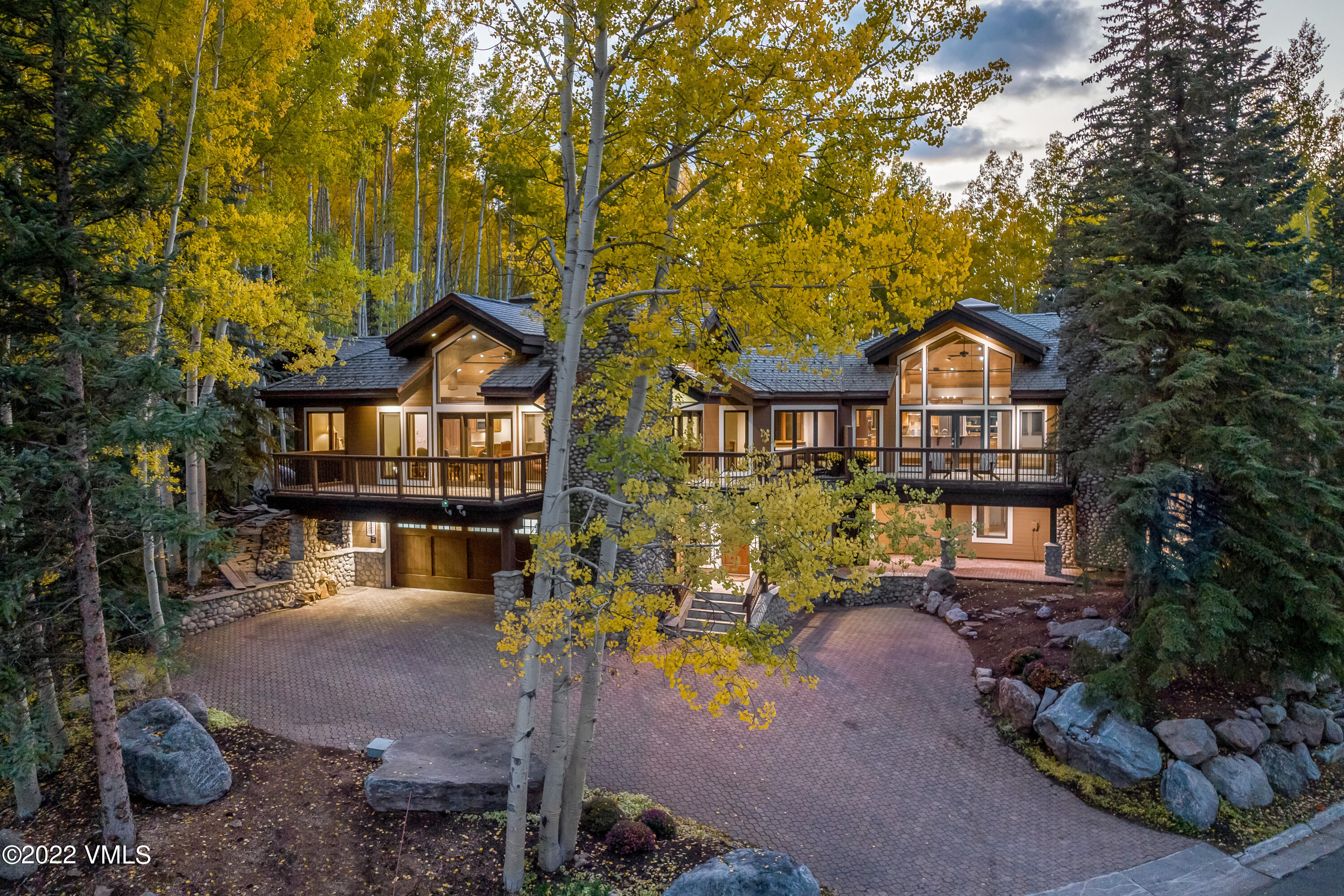 1944 Sunburst Drive, #B Vail, CO 81657 - Photo 10 of 18 2