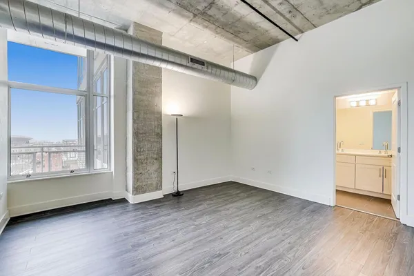 $420,000 | 50 East 16th Street, Unit 1304, Chicago, IL 60616