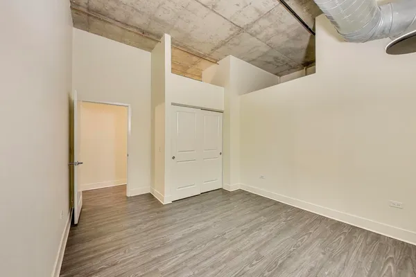 $420,000 | 50 East 16th Street, Unit 1304, Chicago, IL 60616