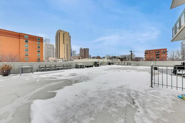 $420,000 | 50 East 16th Street, Unit 1304, Chicago, IL 60616