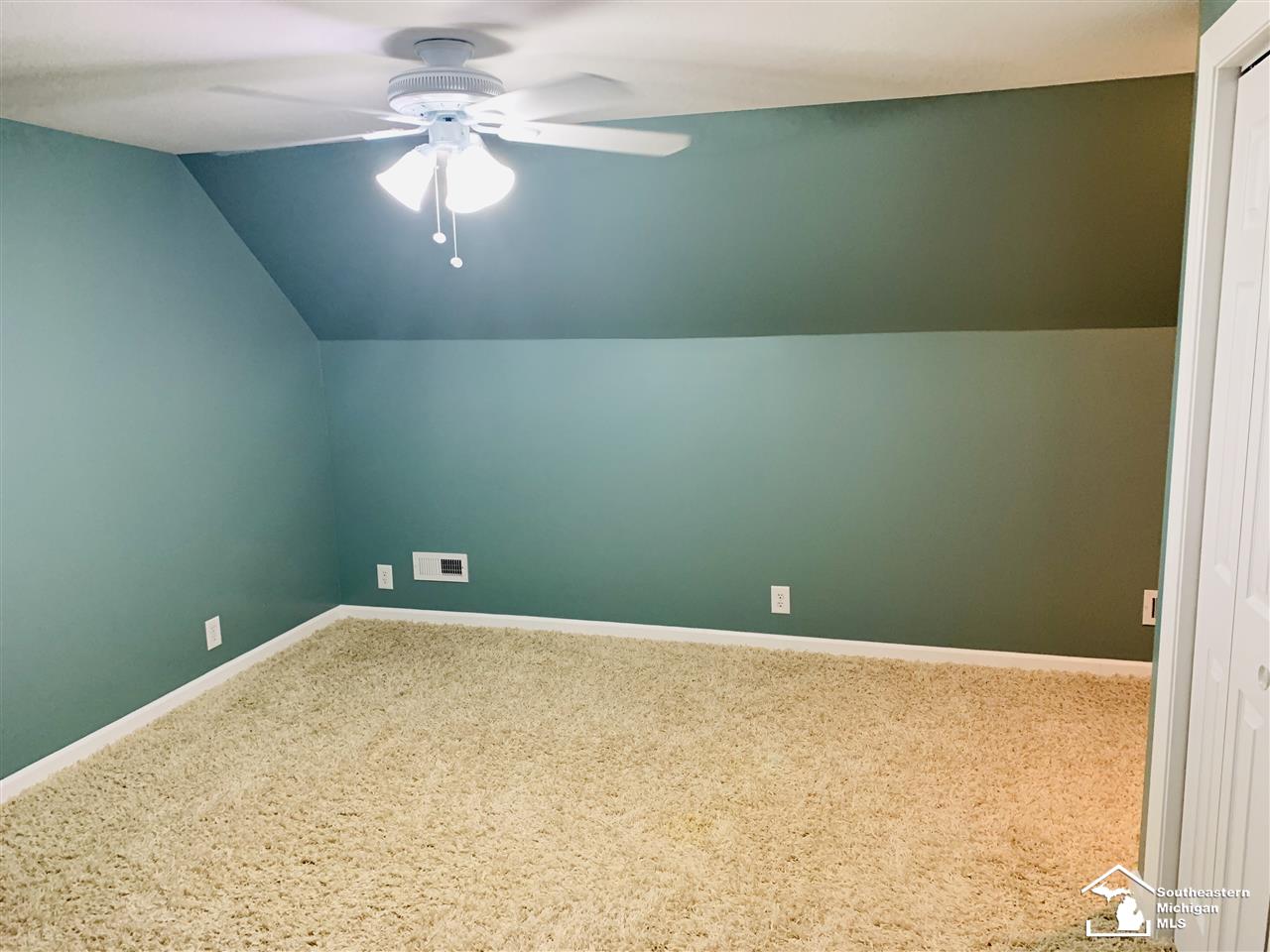 8242 Exeter Road Carleton, MI 48117 - Photo 25 of 40