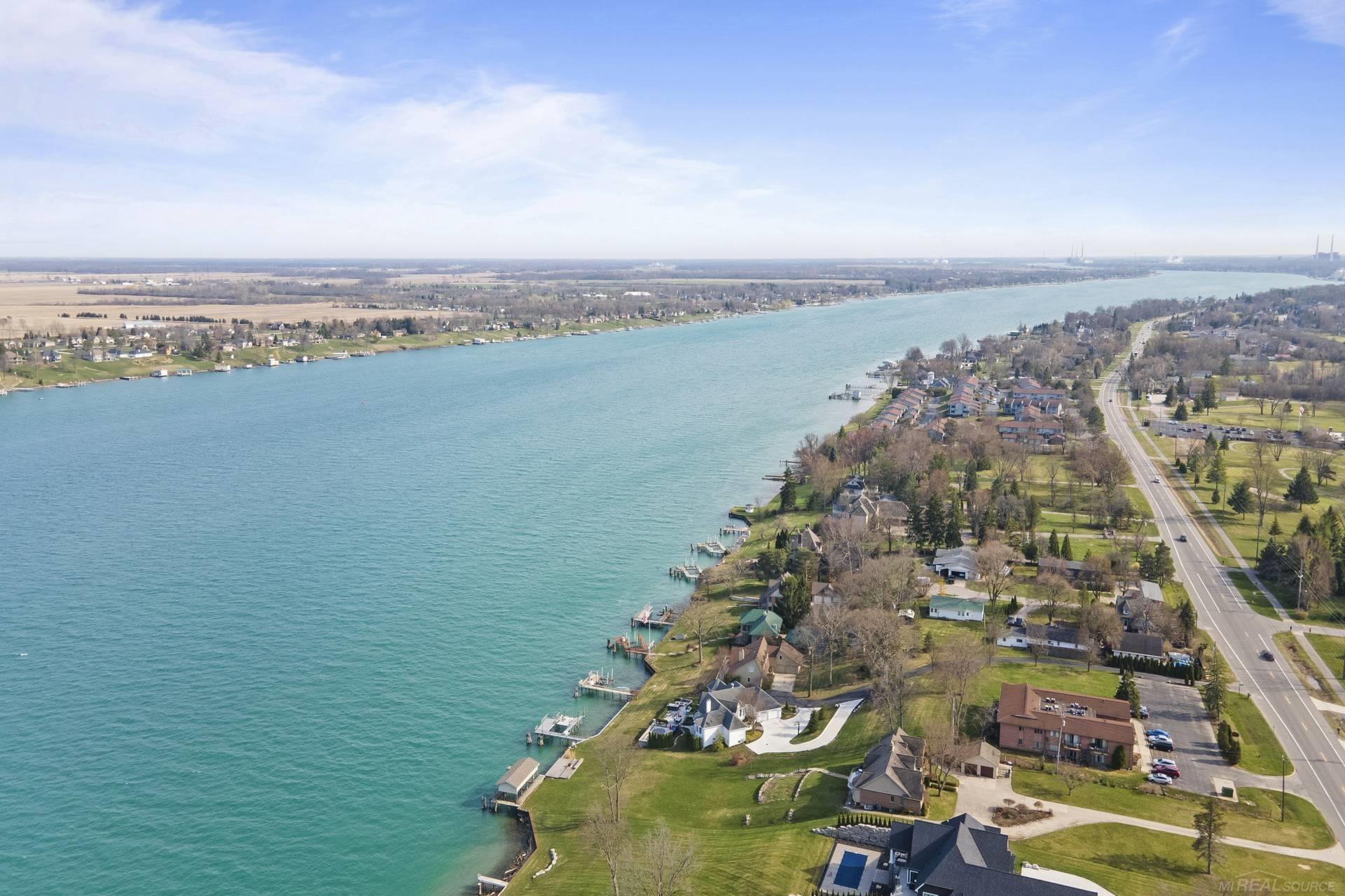 1501 River Road St. Clair, MI 48079 - Photo 28 of 28 50172265-89b865d4-2d60-41c5-9bed-13fae7df97c0.JPG